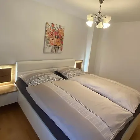 Leo Apartman